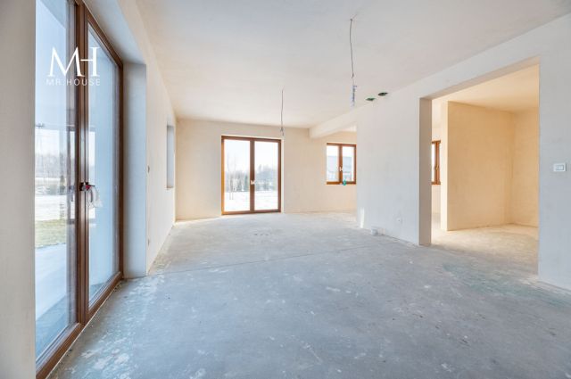 dom wolnostojący, 5 pokoi Łódź. Zdjęcie 4