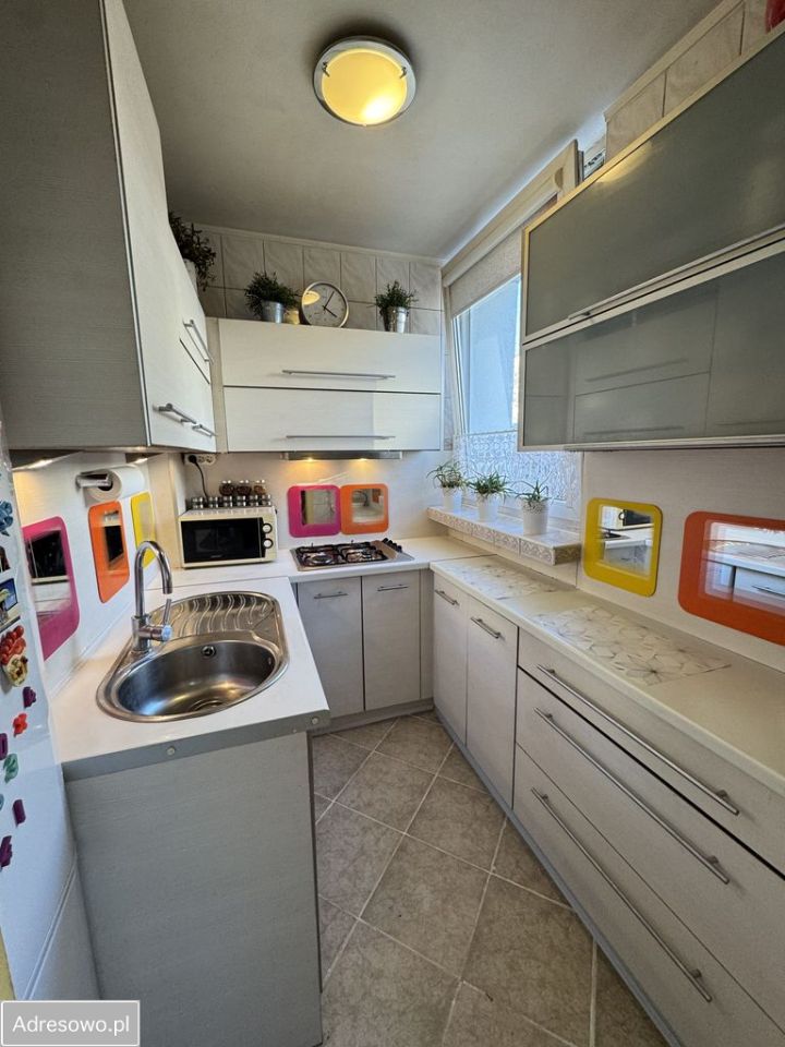 Mieszkanie 2-pokojowe Łódź Dąbrowa. Zdjęcie 2