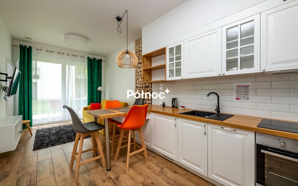 Mieszkanie 2-pokojowe Nieznany Bór. Zdjęcie 2