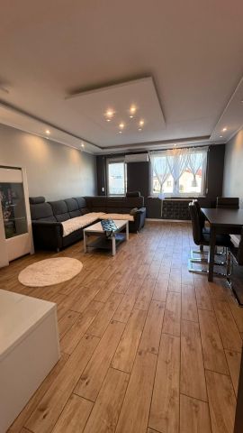 Mieszkanie 3-pokojowe Września, ul. gen. Tadeusza Kutrzeby. Zdjęcie 1