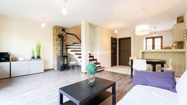 dom szeregowy, 4 pokoje Bibice, ul. Leśna. Zdjęcie 22