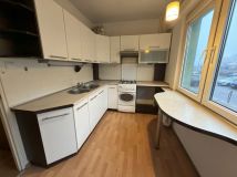 Mieszkanie 3-pokojowe Bełchatów, os. Dolnośląskie. Zdjęcie 2