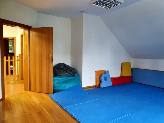 dom wolnostojący, 9 pokoi Wrocław Ołtaszyn, ul. Jarzynowa. Zdjęcie 34
