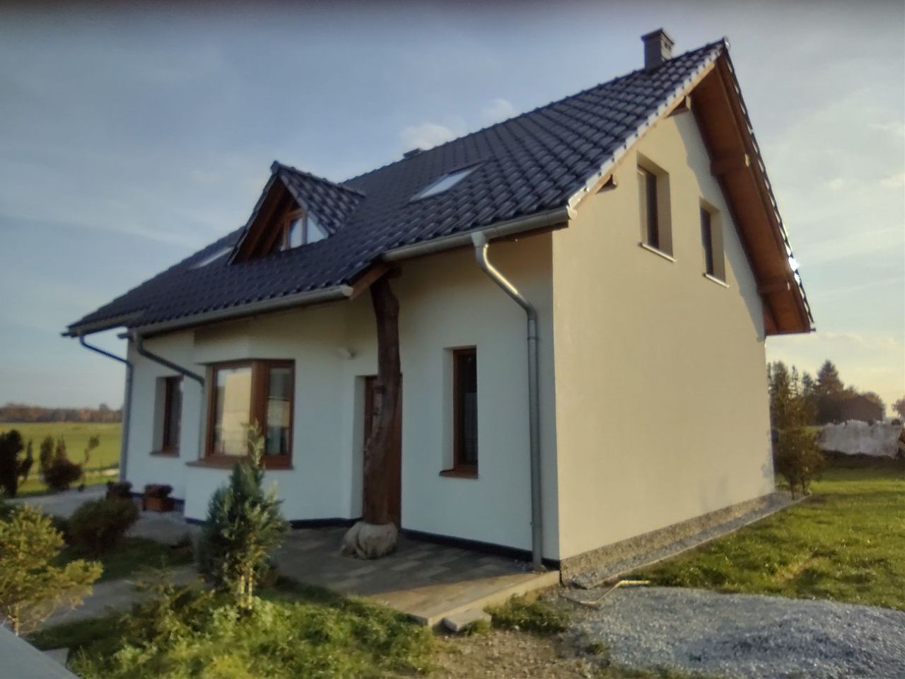 dom wolnostojący Bzinica Stara Bąki. Zdjęcie 1