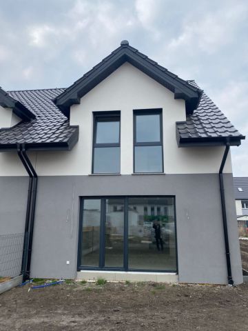 dom szeregowy, 4 pokoje Mędłów, ul. Czereśniowa. Zdjęcie 3