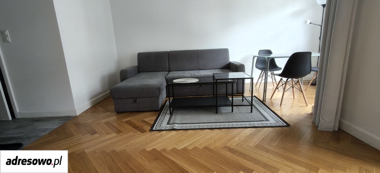 Mieszkanie 1-pokojowe Warszawa Wilanów, ul. Sarmacka. Zdjęcie 1