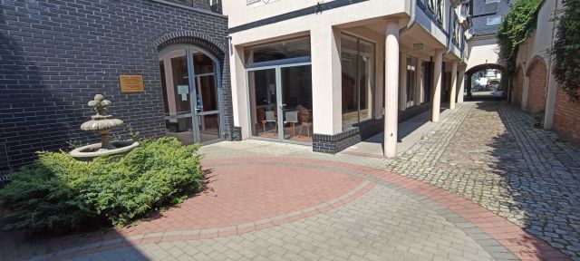 Lokal Murowana Goślina, ul. Podgórna. Zdjęcie 1