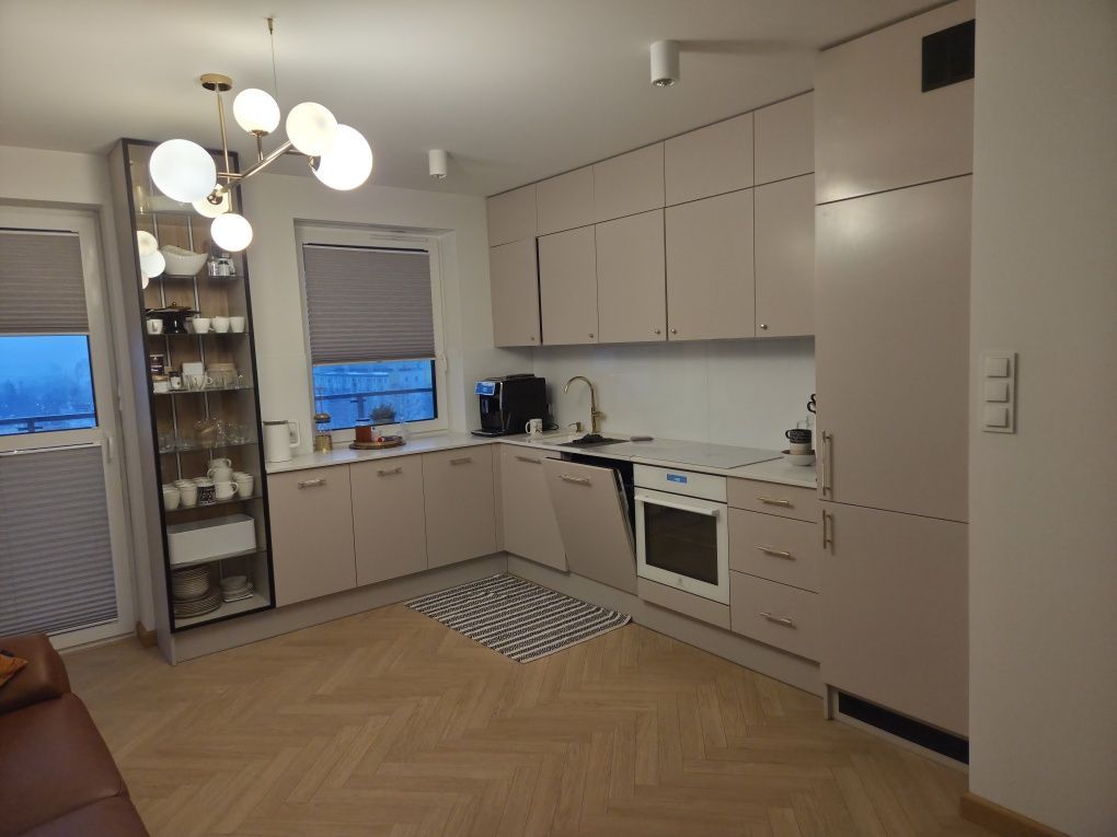 Mieszkanie 4-pokojowe Kielce, ul. Warszawska. Zdjęcie 2