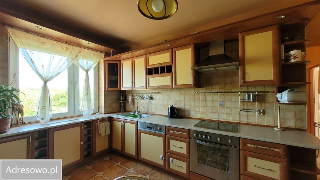 dom wolnostojący, 7 pokoi Busko-Zdrój, ul. Szymona Starkiewicza. Zdjęcie 7