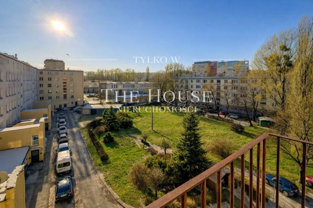 Mieszkanie 2-pokojowe Gdynia Śródmieście, ul. Obrońców Wybrzeża. Zdjęcie 2