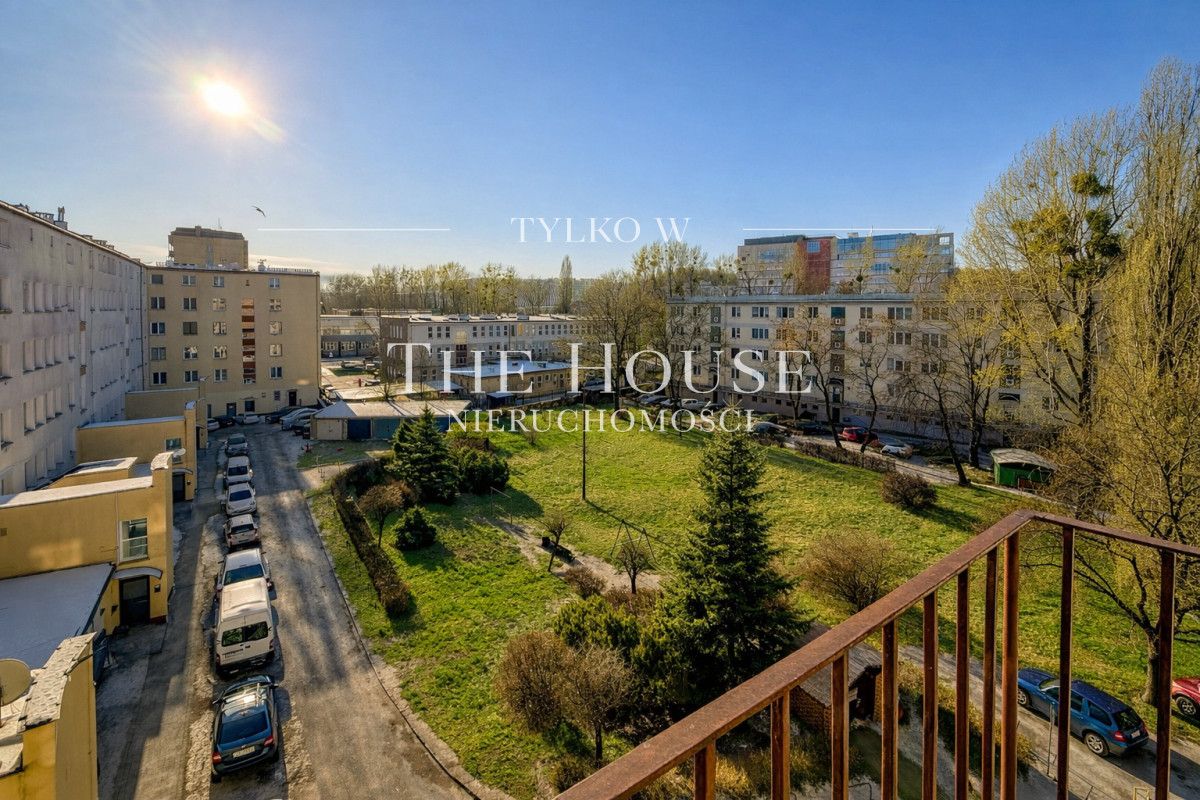 Mieszkanie 2-pokojowe Gdynia Śródmieście, ul. Obrońców Wybrzeża. Zdjęcie 2