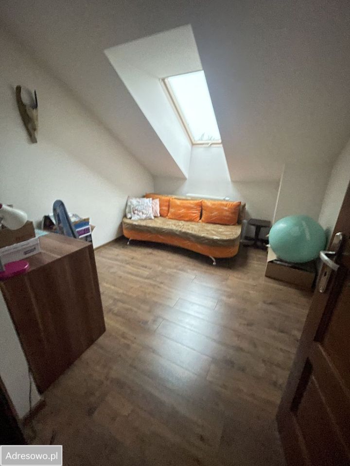 dom wolnostojący, 6 pokoi Moszczenica Wyżna. Zdjęcie 3