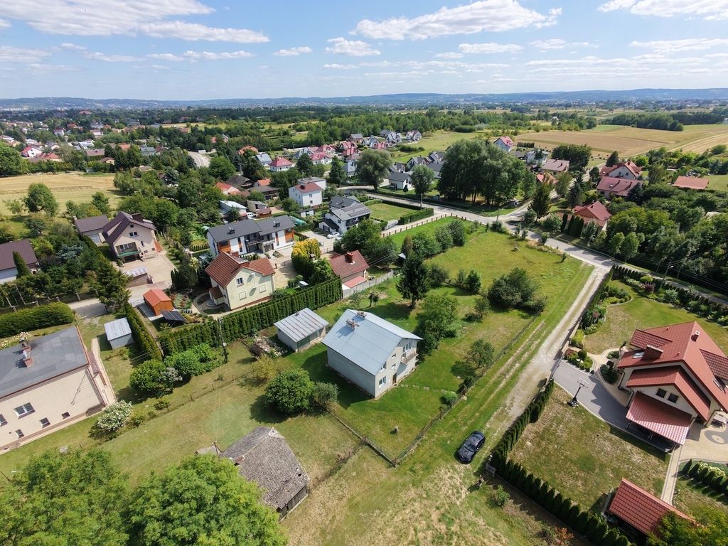 dom wolnostojący, 4 pokoje Racławówka. Zdjęcie 1