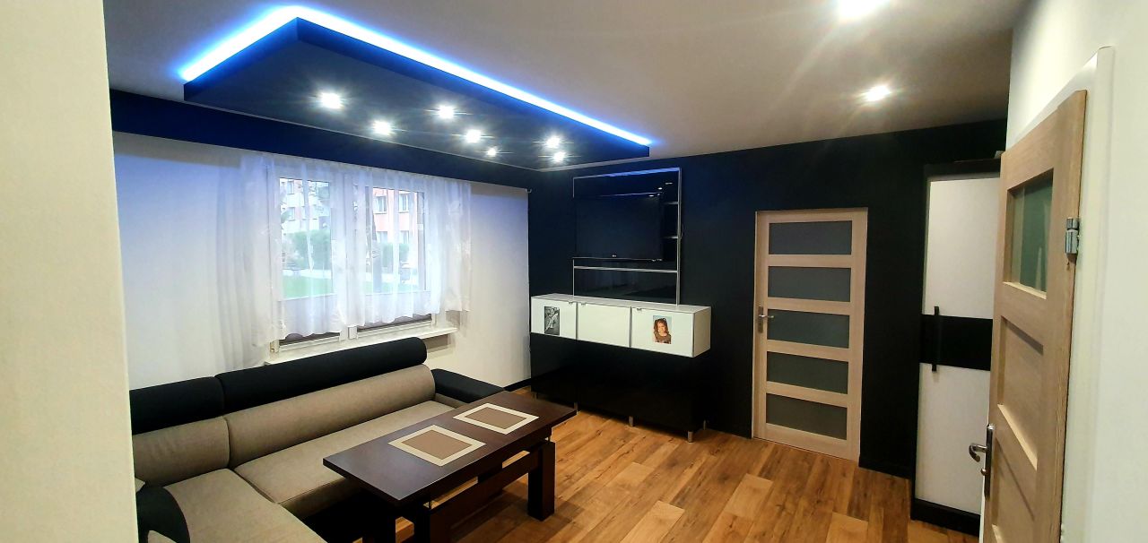 Mieszkanie 3-pokojowe Bielsko-Biała Aleksandrowice, ul. Wadowicka. Zdjęcie 1