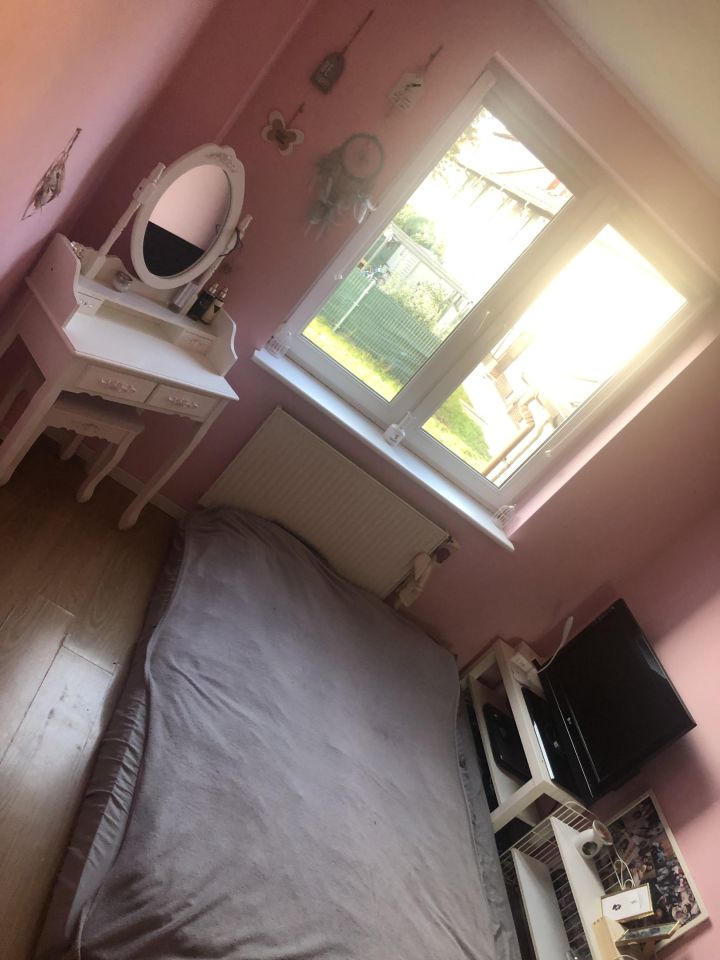 Lokal Police, ul. Robotnicza. Zdjęcie 6