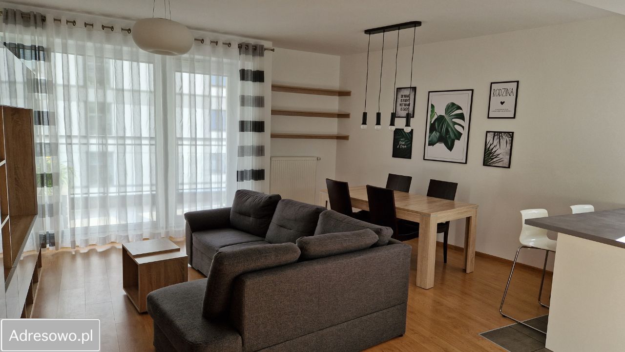 Mieszkanie 3-pokojowe Warszawa Gocław, ul. Jugosłowiańska
