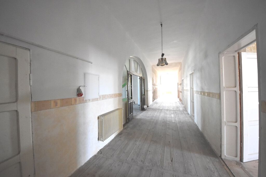 dworek, 14 pokoi Biskupice. Zdjęcie 16