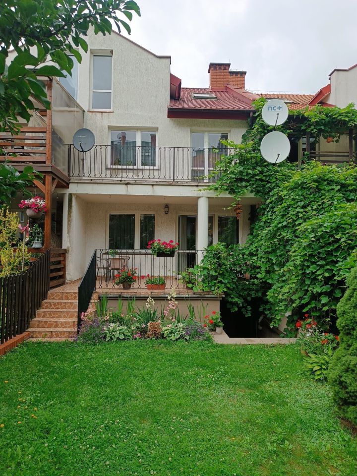 dom szeregowy Ełk, ul. Targowa. Zdjęcie 2