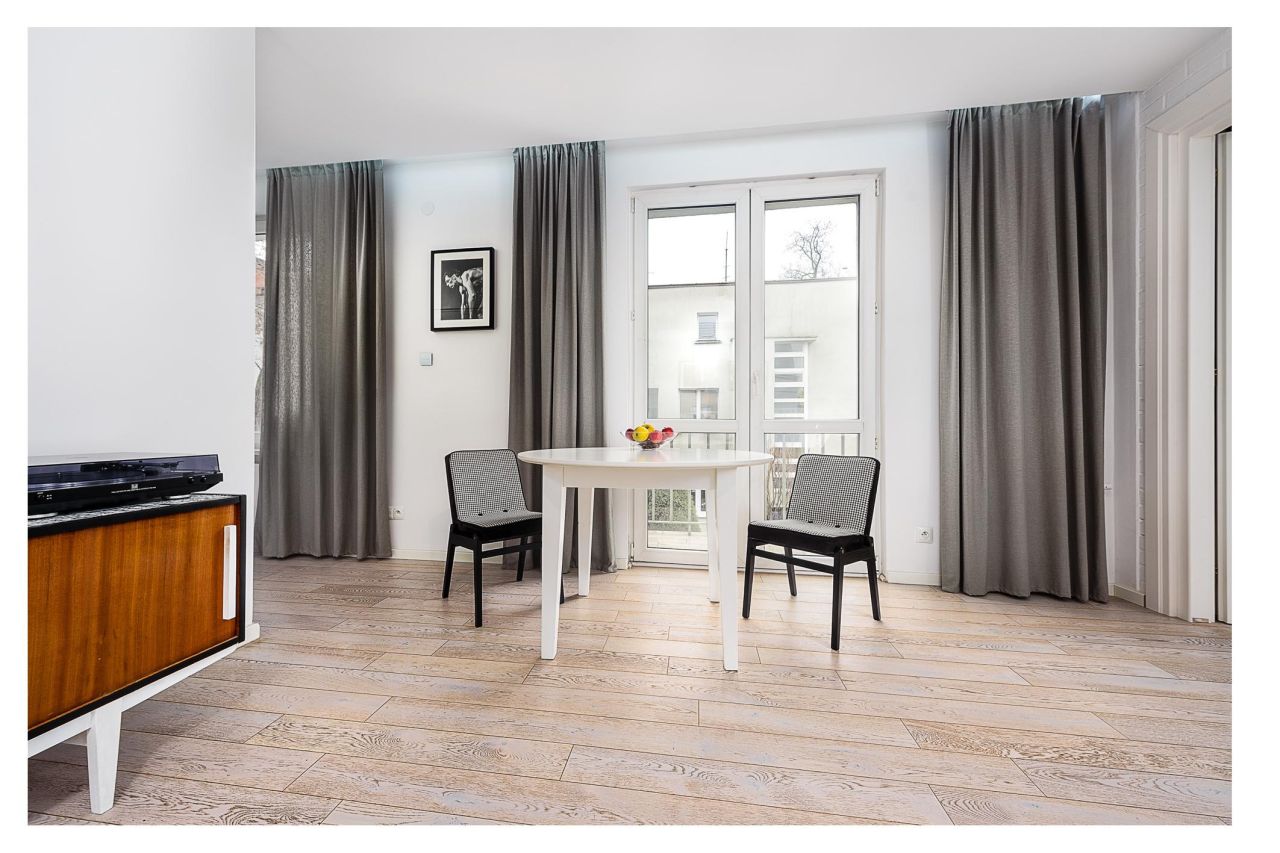 Mieszkanie 2-pokojowe Warszawa Saska Kępa, ul. Czeska. Zdjęcie 2