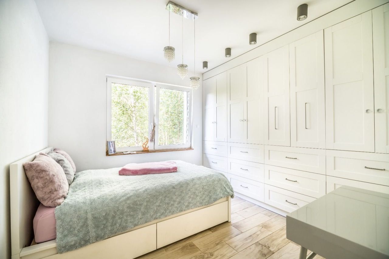 dom wolnostojący, 5 pokoi Boluminek, ul. Akacjowa