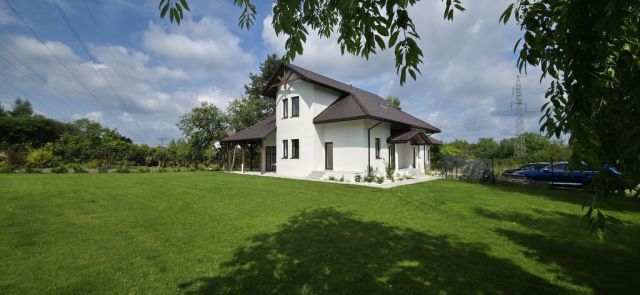 dom wolnostojący, 6 pokoi Kraków Swoszowice, ul. Borowinowa. Zdjęcie 1