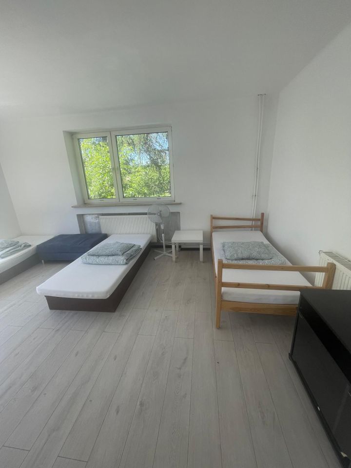 dom wolnostojący, 7 pokoi Czeladź, ul. Legionów. Zdjęcie 6