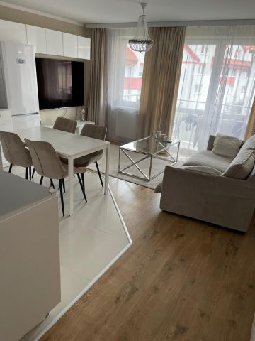 Mieszkanie 3-pokojowe Kraków Swoszowice, ul. Macieja Dębskiego. Zdjęcie 1