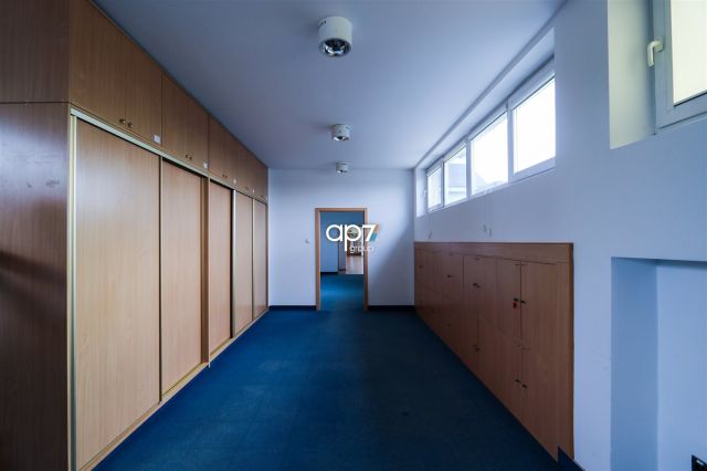 Lokal Kraków Nowa Huta, ul. Kocmyrzowska. Zdjęcie 2