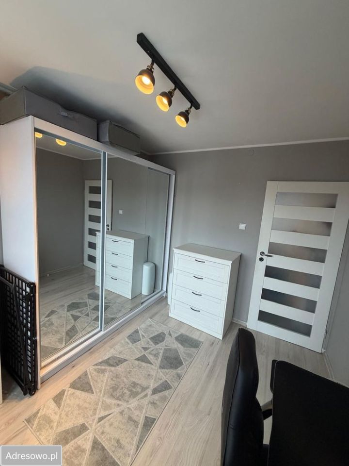 Mieszkanie 3-pokojowe Gdynia Obłuże, ul. Krawiecka. Zdjęcie 15