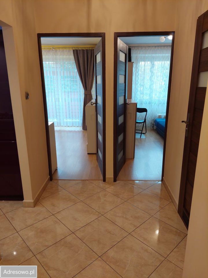 Mieszkanie 2-pokojowe Katowice Śródmieście, ul. Uniwersytecka. Zdjęcie 2