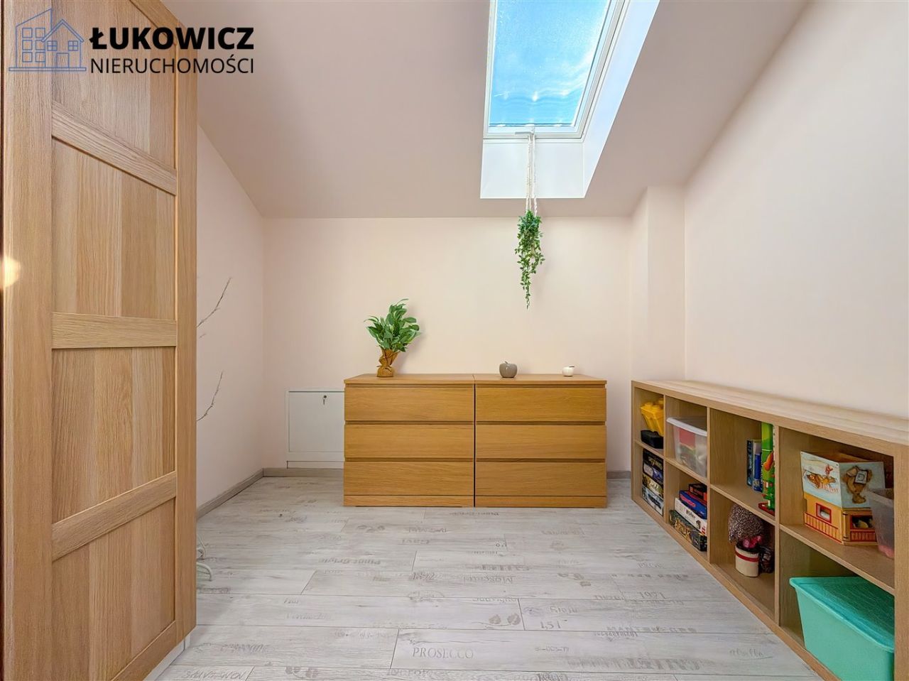dom wolnostojący, 7 pokoi Bielsko-Biała Złote Łany. Zdjęcie 20