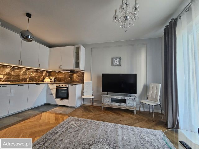 Mieszkanie 2-pokojowe Warszawa Praga-Południe. Zdjęcie 1