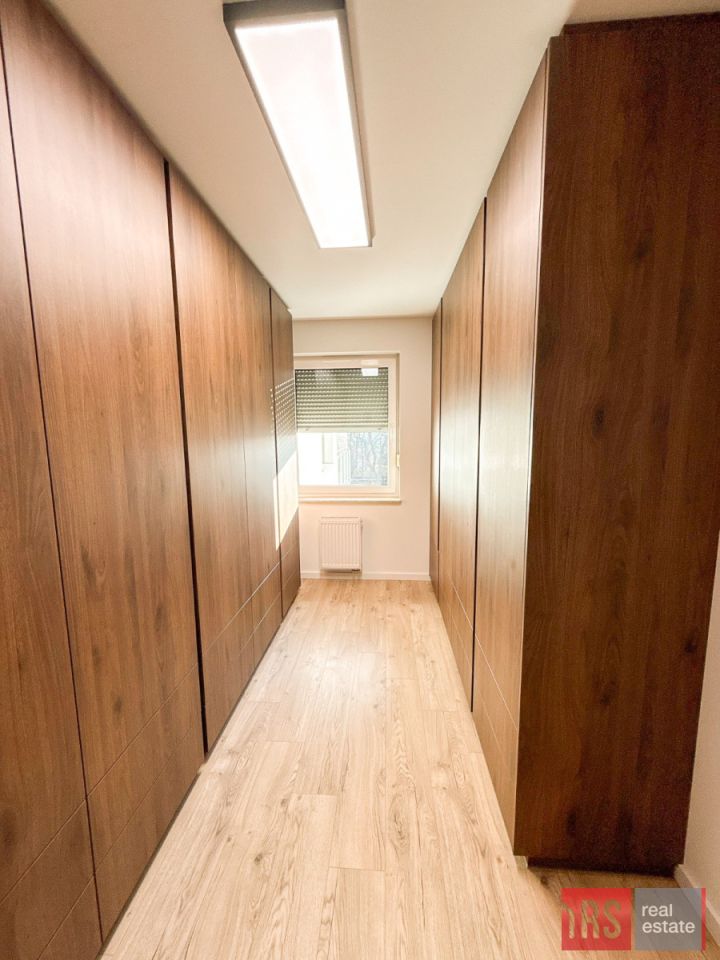 Mieszkanie 4-pokojowe Wrocław Krzyki, ul. Jerzego Kukuczki. Zdjęcie 9