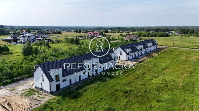 dom szeregowy, 5 pokoi Głogów Małopolski. Zdjęcie 4