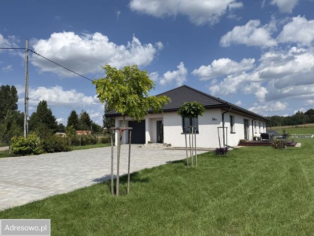 dom wolnostojący, 7 pokoi Sarnowo. Zdjęcie 1