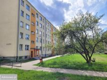 Mieszkanie 3-pokojowe Jelenia Góra Cieplice Śląskie-Zdrój, ul. Dwudziestolecia. Zdjęcie 1