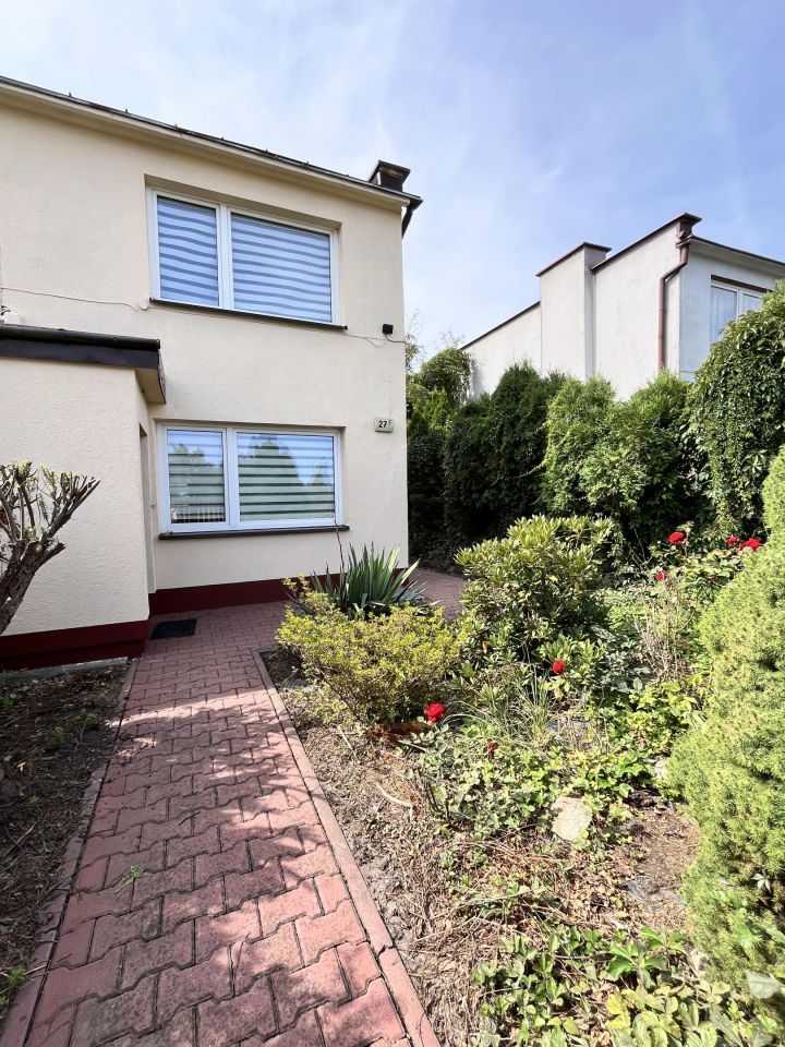 bliźniak, 4 pokoje Radomsko Nowy Kowalowiec, ul. 11 Listopada