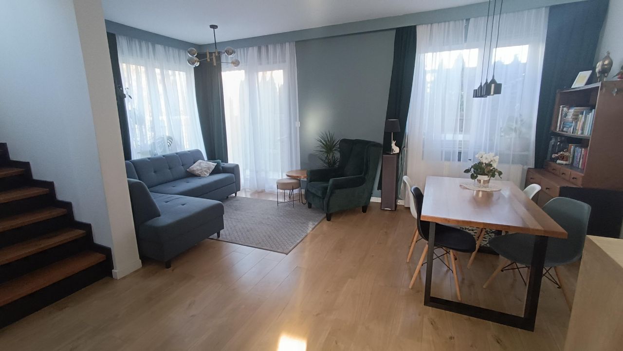 bliźniak, 5 pokoi Łomianki Dolne, ul. Kościelna Droga. Zdjęcie 2