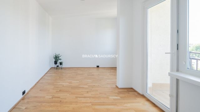 Mieszkanie 2-pokojowe Kraków Mistrzejowice, os. Bohaterów Września. Zdjęcie 5