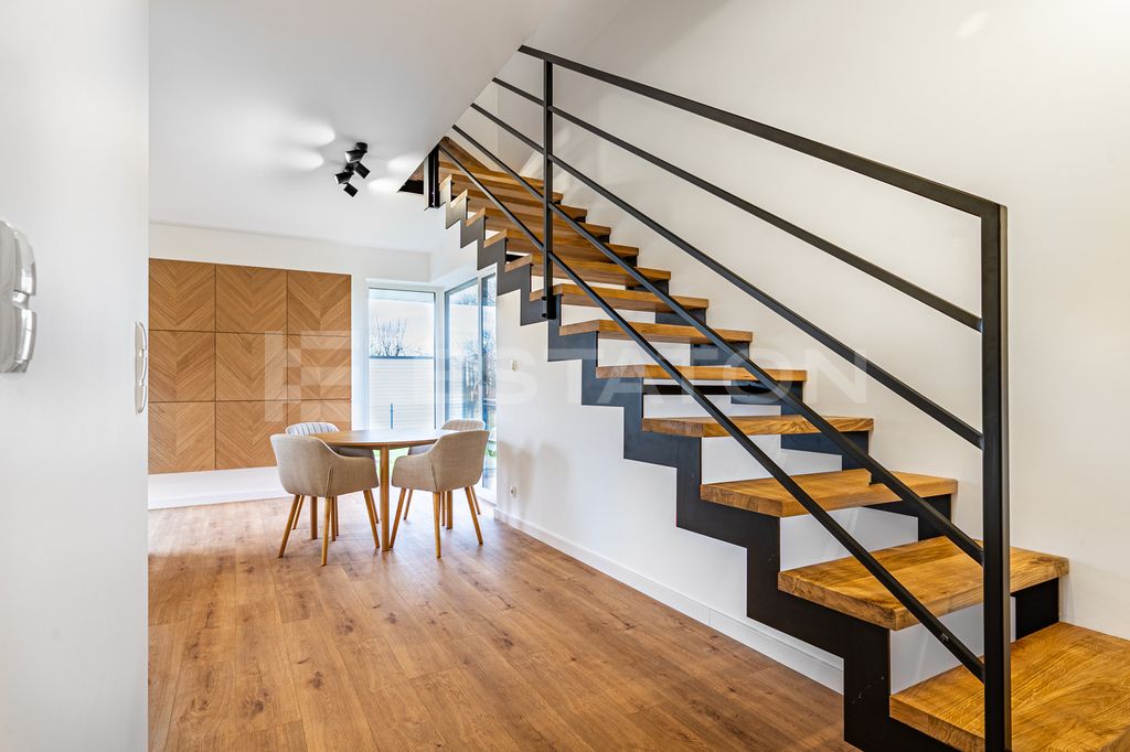 bliźniak, 4 pokoje Malawa. Zdjęcie 4