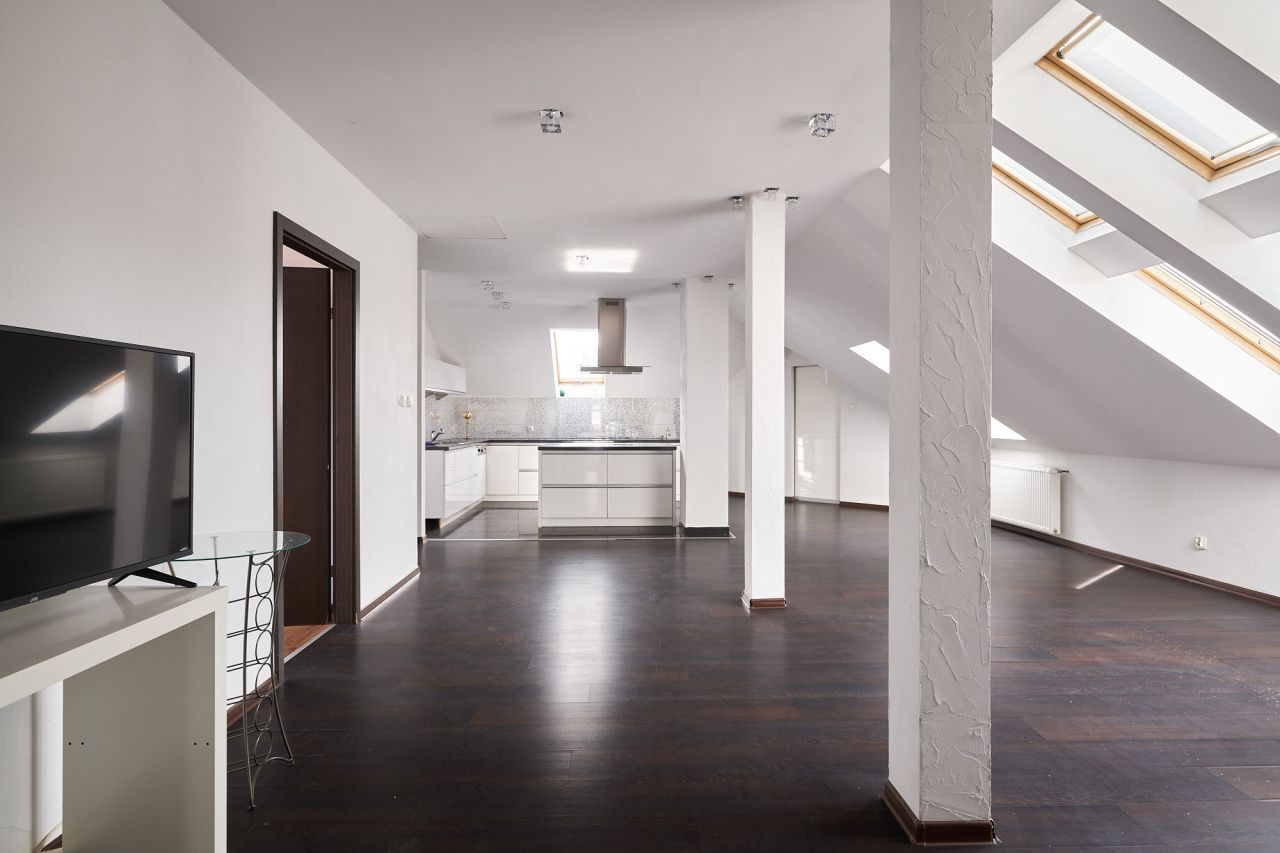 dom wolnostojący, 9 pokoi Kłodzko, ul. Adama Mickiewicza. Zdjęcie 19