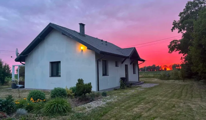 dom wolnostojący Świerki