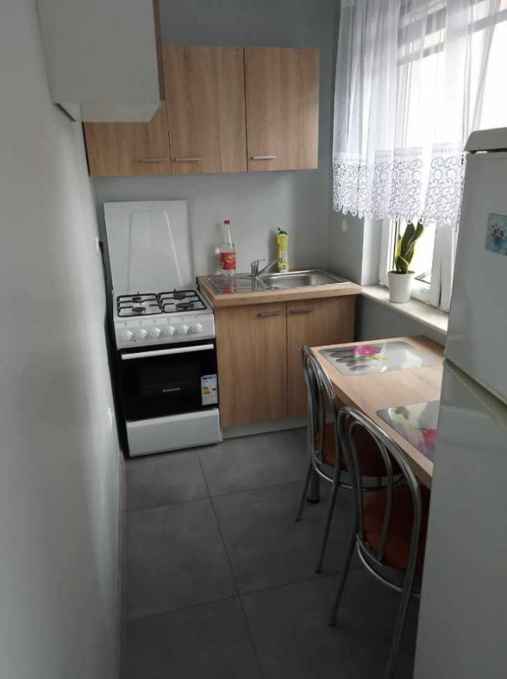 Mieszkanie 1-pokojowe Małogoszcz. Zdjęcie 4