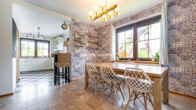 dom szeregowy, 6 pokoi Zabawa. Zdjęcie 23