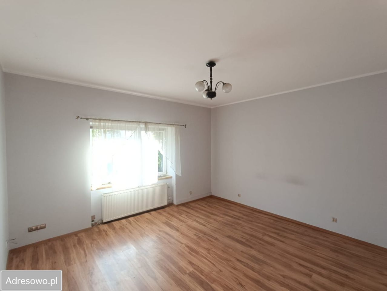 dom wolnostojący, 5 pokoi Godzikowice. Zdjęcie 5