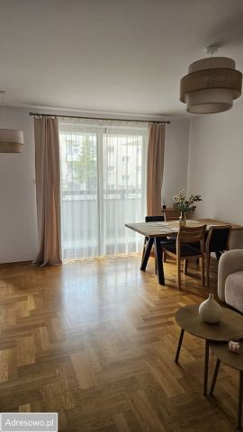 Mieszkanie 3-pokojowe Kraków Dębniki, ul. Kazimierza Pułaskiego. Zdjęcie 1