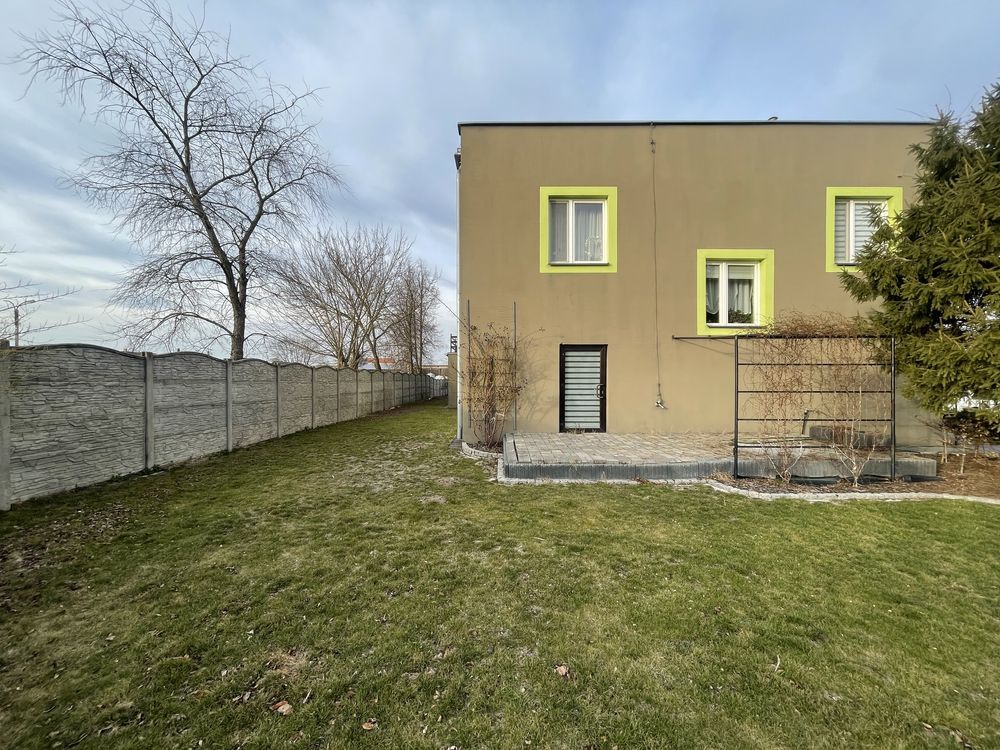 Nieruchomość komercyjna Nowogród. Zdjęcie 2