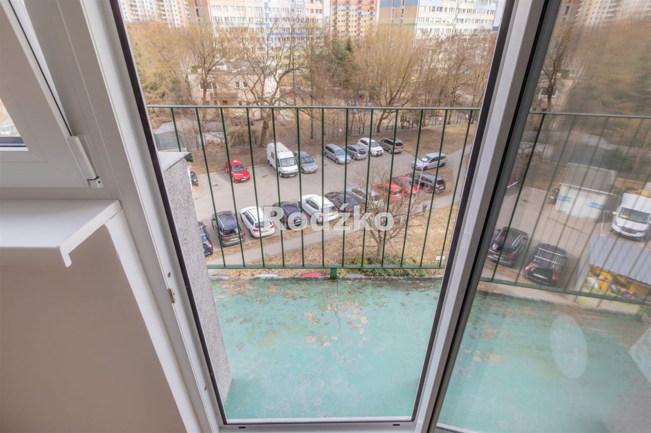 Mieszkanie 2-pokojowe Bydgoszcz Skrzetusko, ul. Marii Curie-Skłodowskiej. Zdjęcie 3