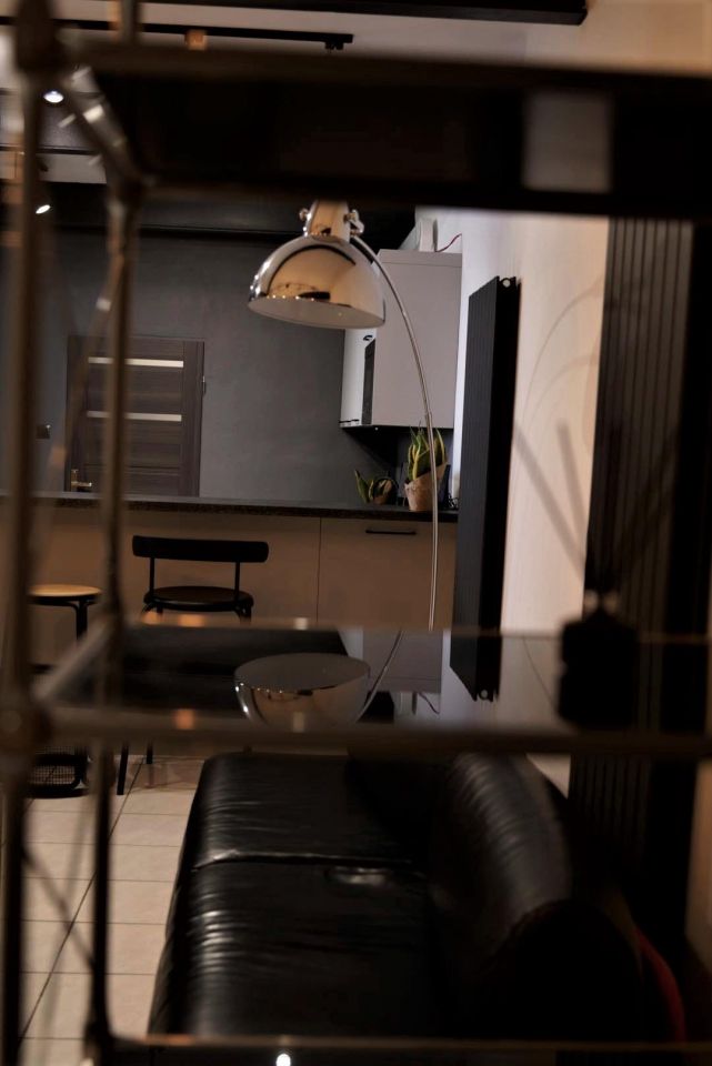 Biuro Zgierz, pl. Jana Kilińskiego. Zdjęcie 10