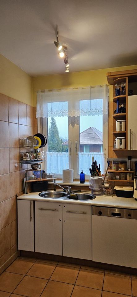 dom wolnostojący, 5 pokoi Kiełczów. Zdjęcie 8